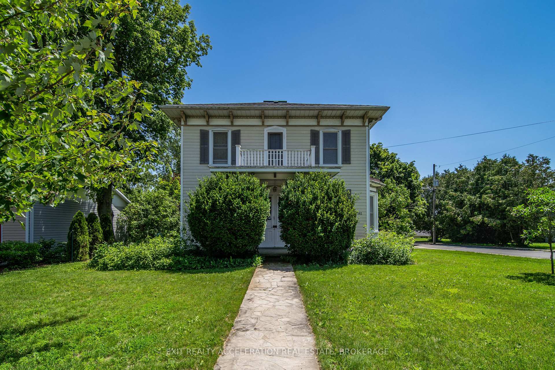 Photo of 182 Water Street W