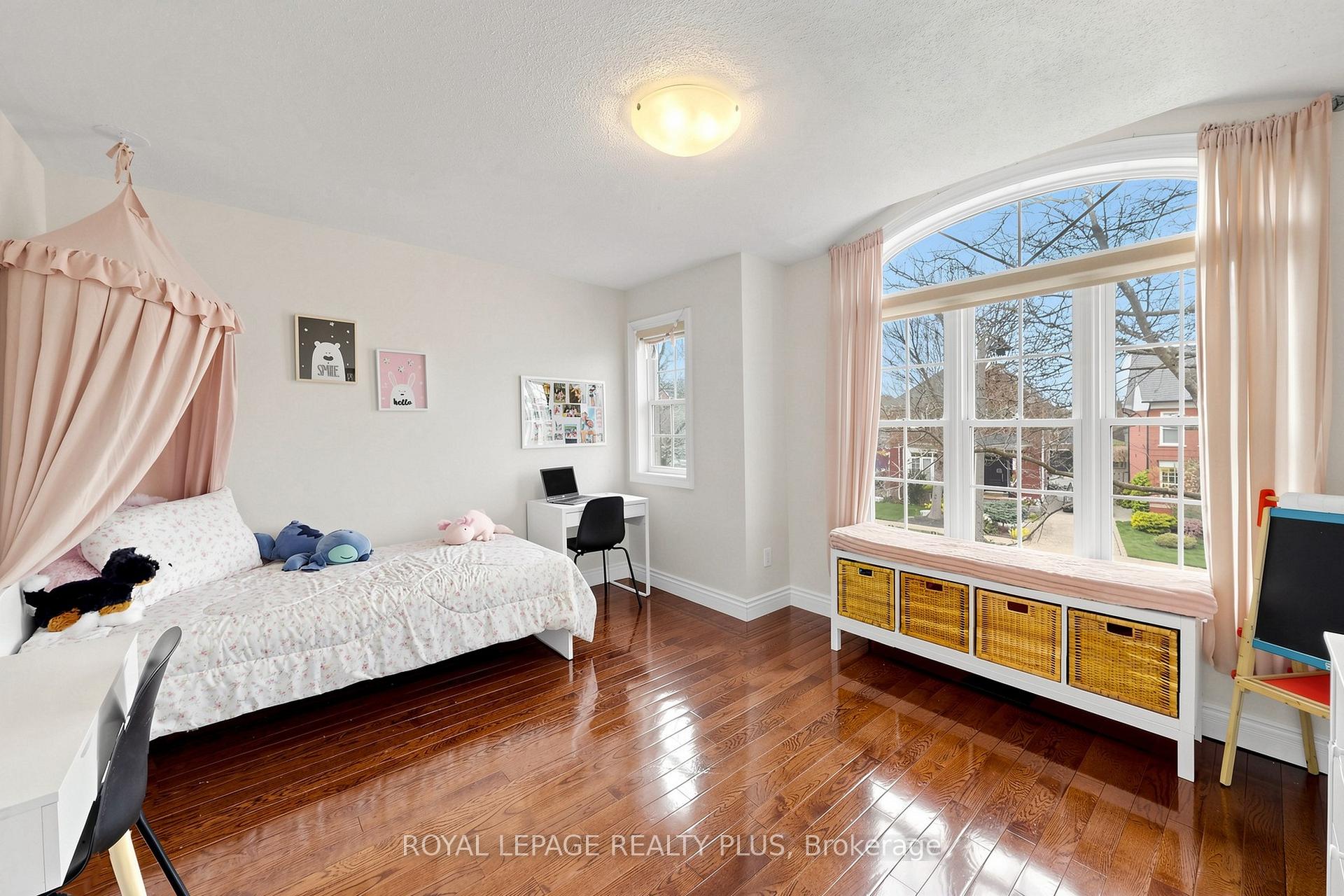 Photo 21 of 239 Westfield Trail, Oakville, River Oaks — HOMEH