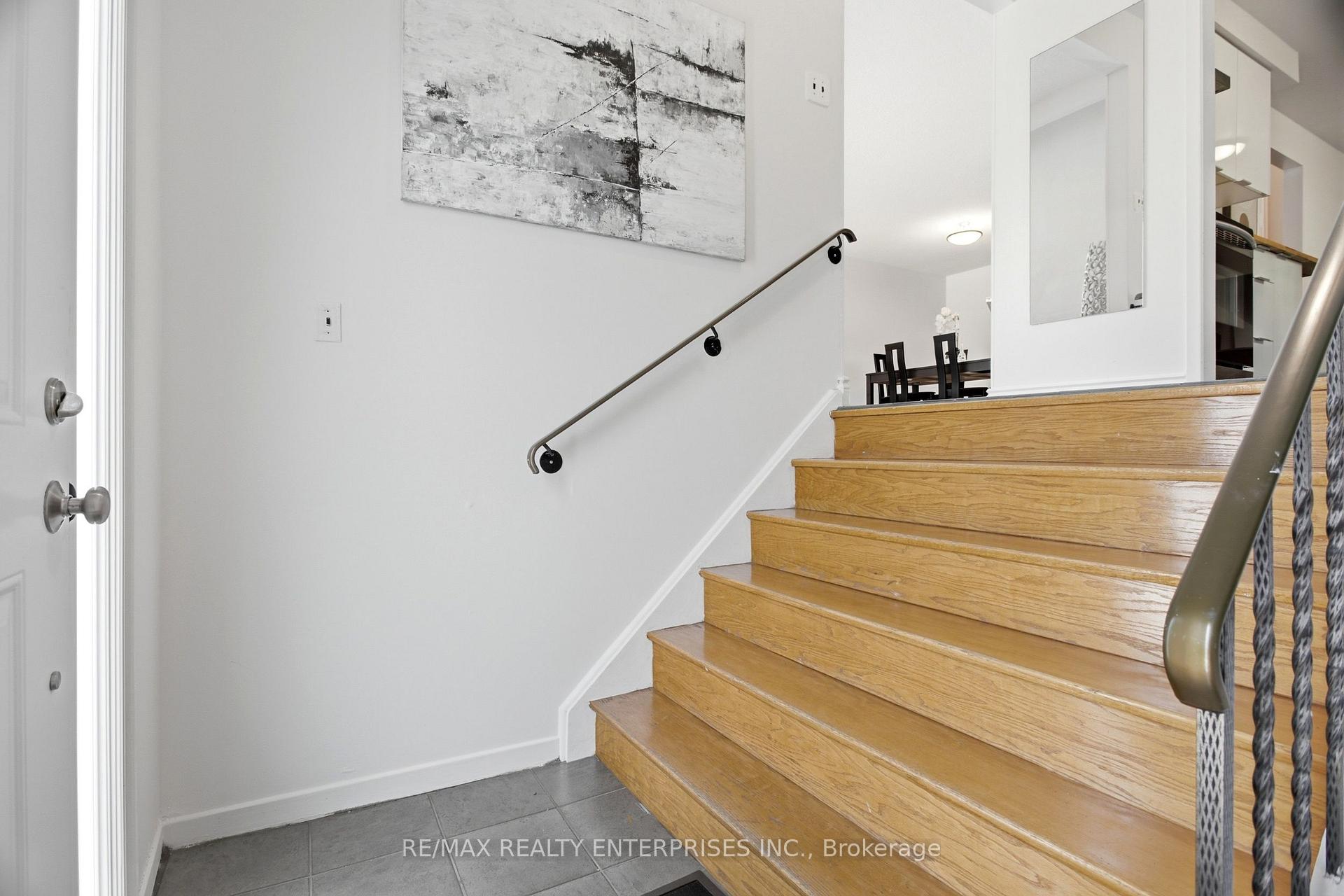 Photo 5 of 2956 Windjammer Road, Mississauga, Erin Mills — HOMEH