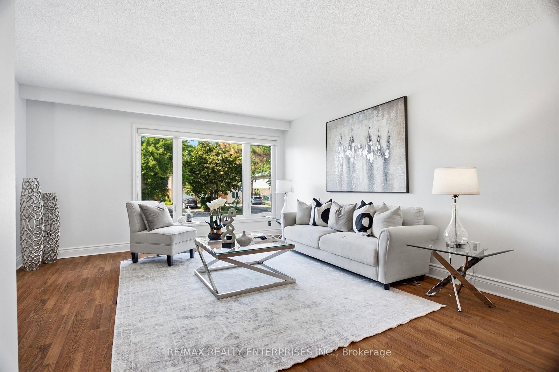 Photo 9 of 2956 Windjammer Road, Mississauga, Erin Mills — HOMEH