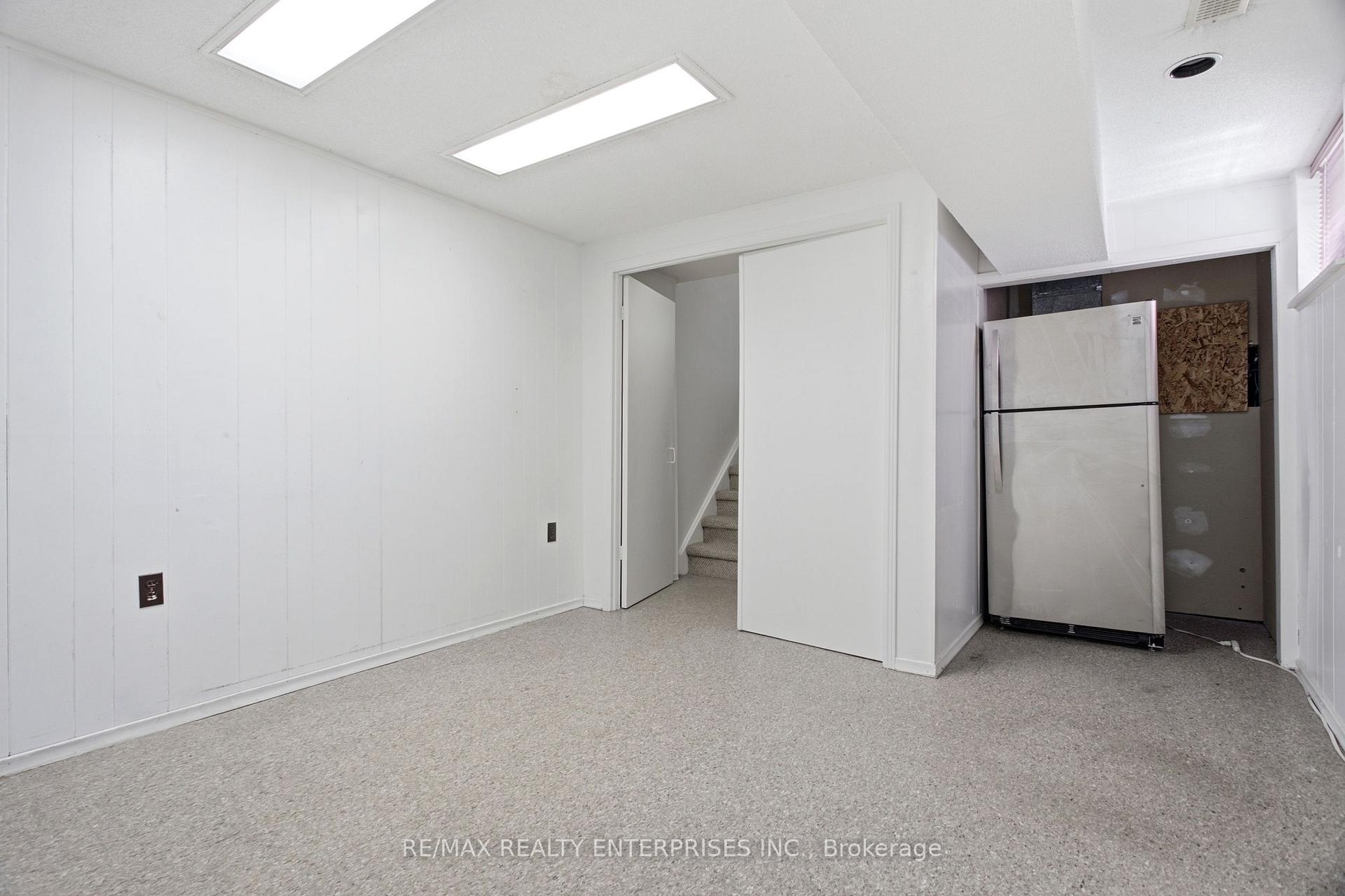 Photo 29 of 2956 Windjammer Road, Mississauga, Erin Mills — HOMEH