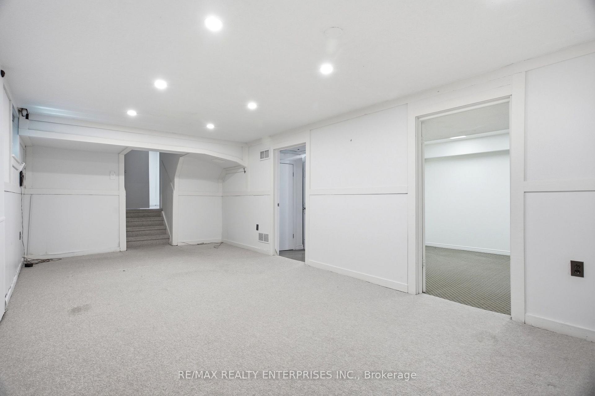 Photo 32 of 2956 Windjammer Road, Mississauga, Erin Mills — HOMEH