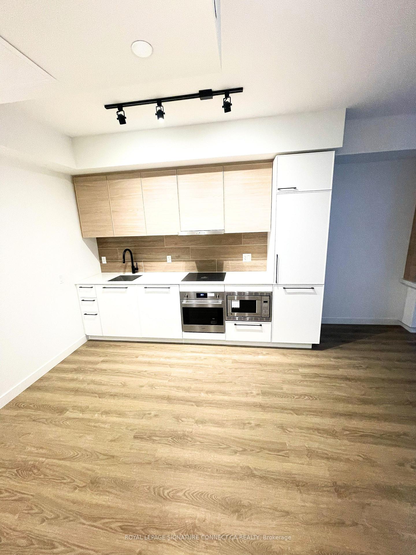 Photo 3 of Unit 627, 1050 Eastern Avenue, Toronto, Greenwood-Coxwell — HOMEH