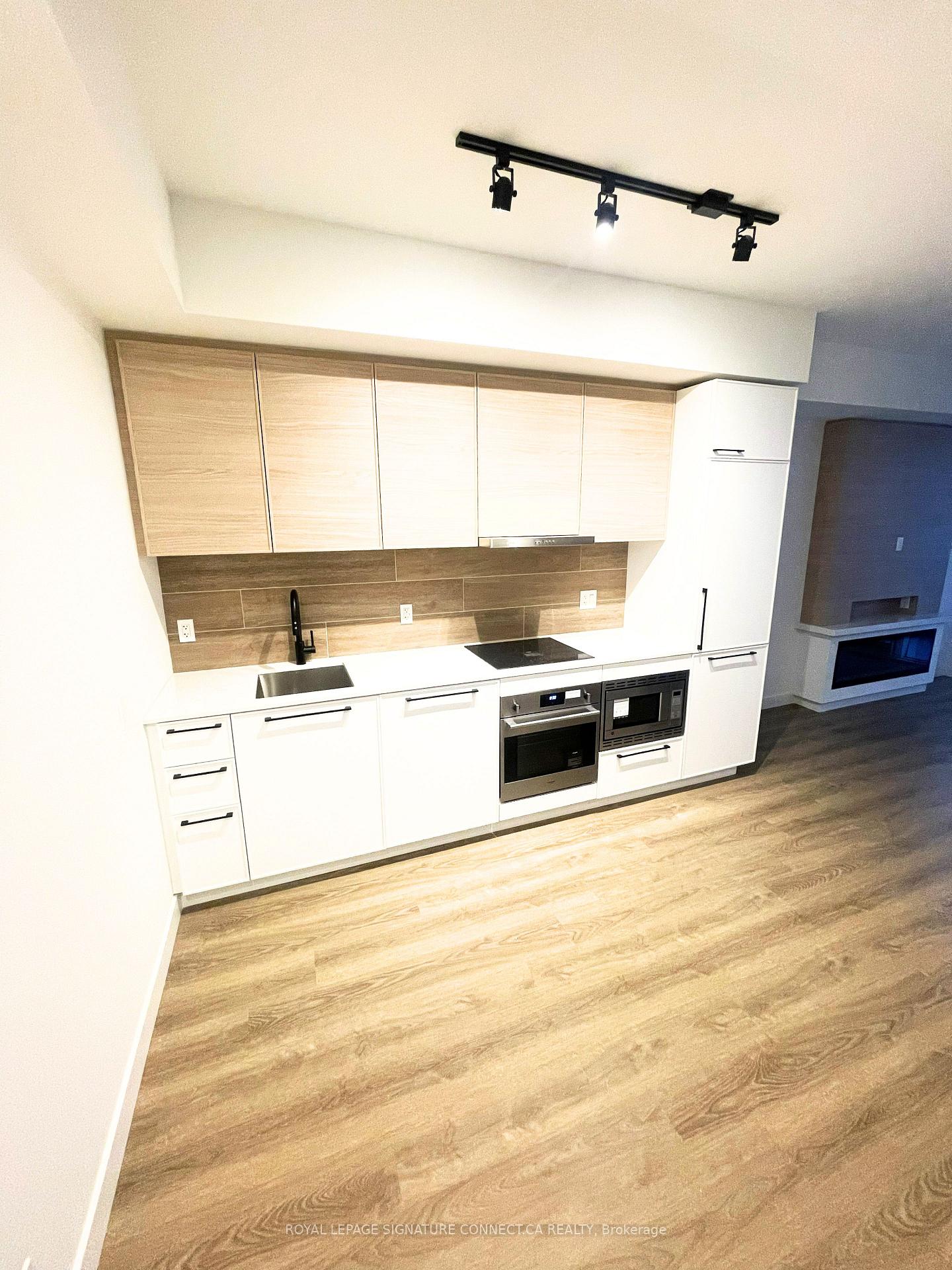 Photo 7 of Unit 627, 1050 Eastern Avenue, Toronto, Greenwood-Coxwell — HOMEH
