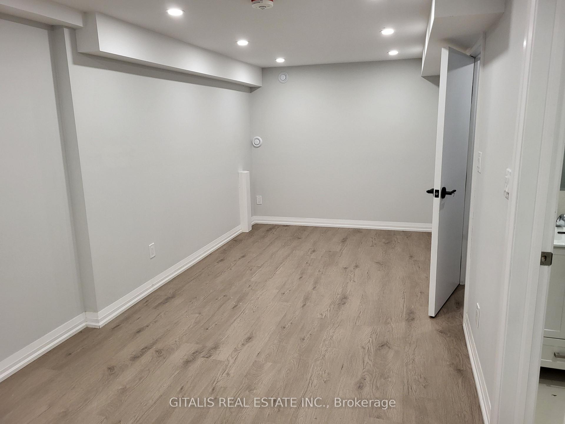 Photo 1 of Unit B2, 195 Oakmount Road N, Toronto, High Park North — HOMEH