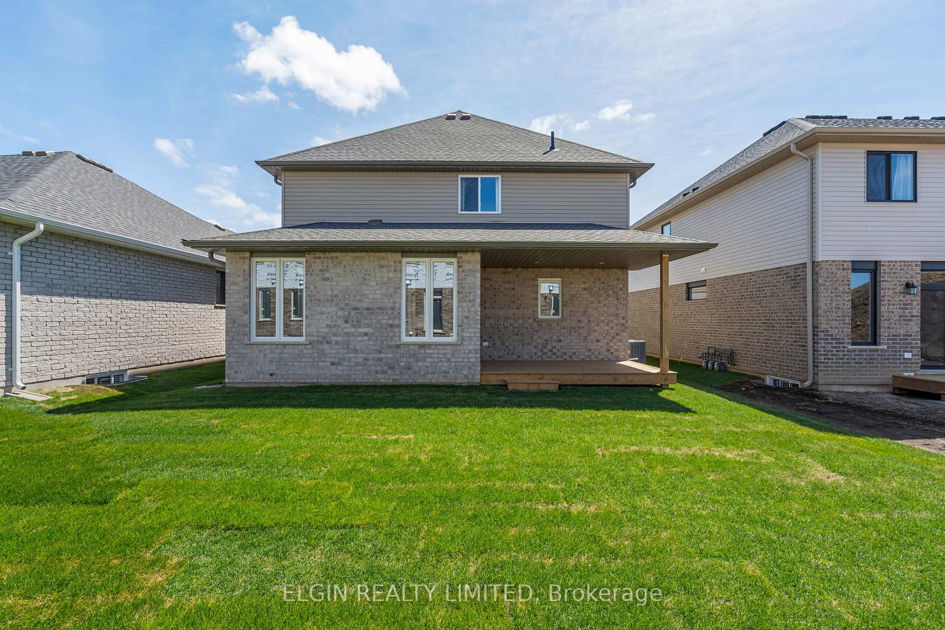 Photo 2 of 3 Hemlock Crescent, Aylmer — HOMEH