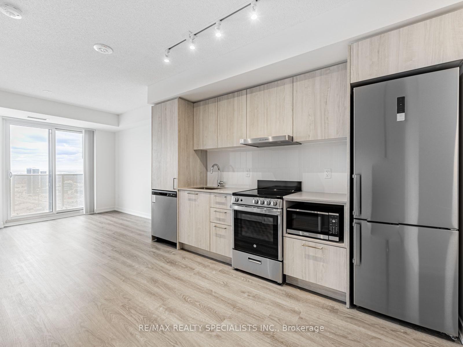 Photo 7 of Unit 3807, 195 Commerce Street, Vaughan, Vaughan Corporate Centre — HOMEH