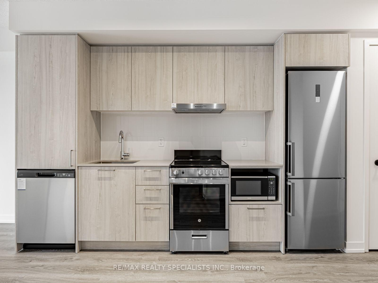 Photo 9 of Unit 3807, 195 Commerce Street, Vaughan, Vaughan Corporate Centre — HOMEH