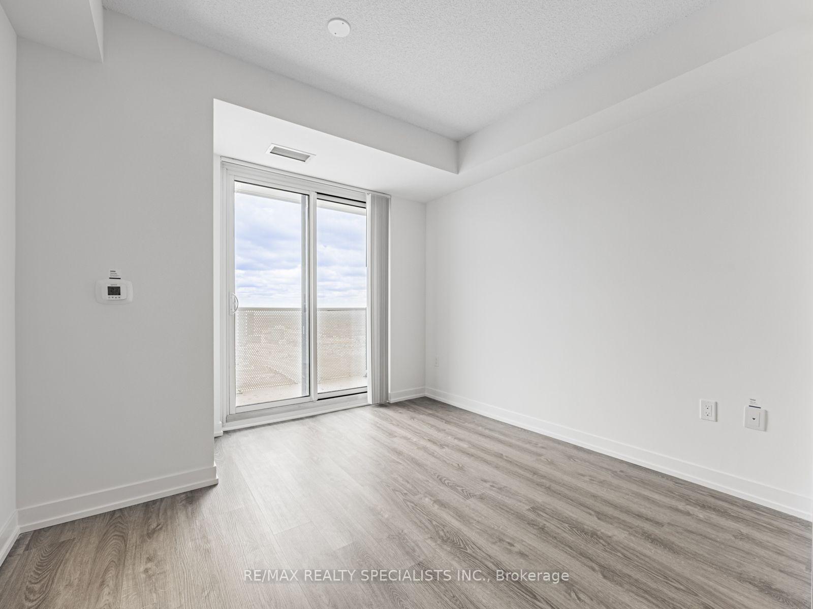 Photo 14 of Unit 3807, 195 Commerce Street, Vaughan, Vaughan Corporate Centre — HOMEH