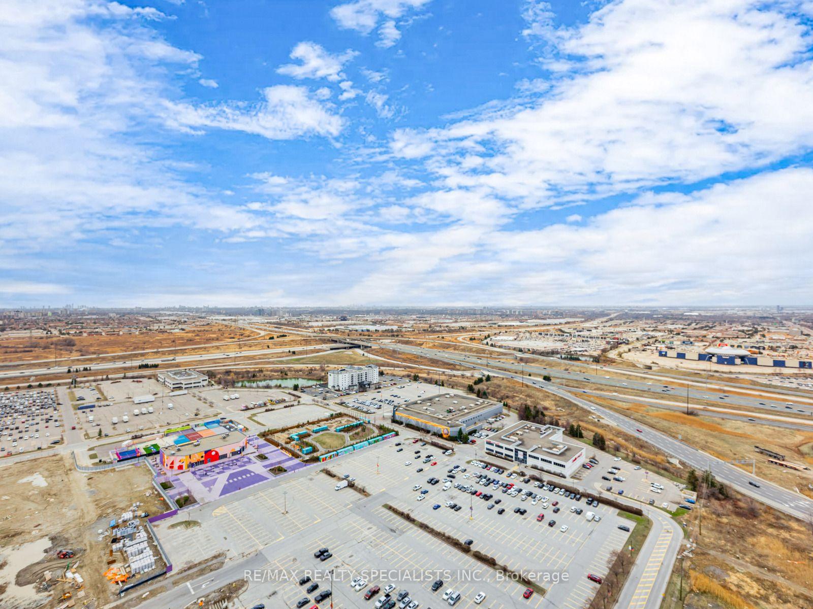 Photo 28 of Unit 3807, 195 Commerce Street, Vaughan, Vaughan Corporate Centre — HOMEH
