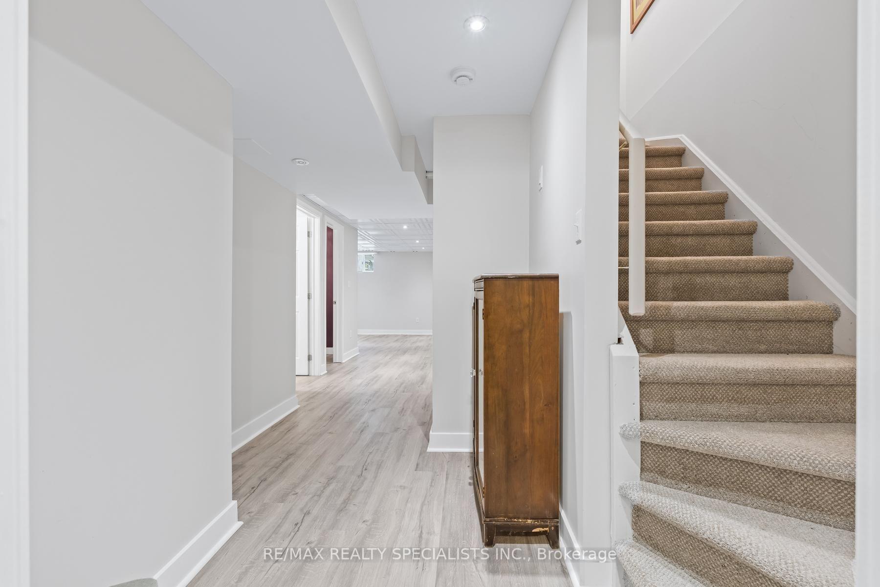 Photo 28 of 28 Chetholme Place, Halton Hills, Georgetown — HOMEH