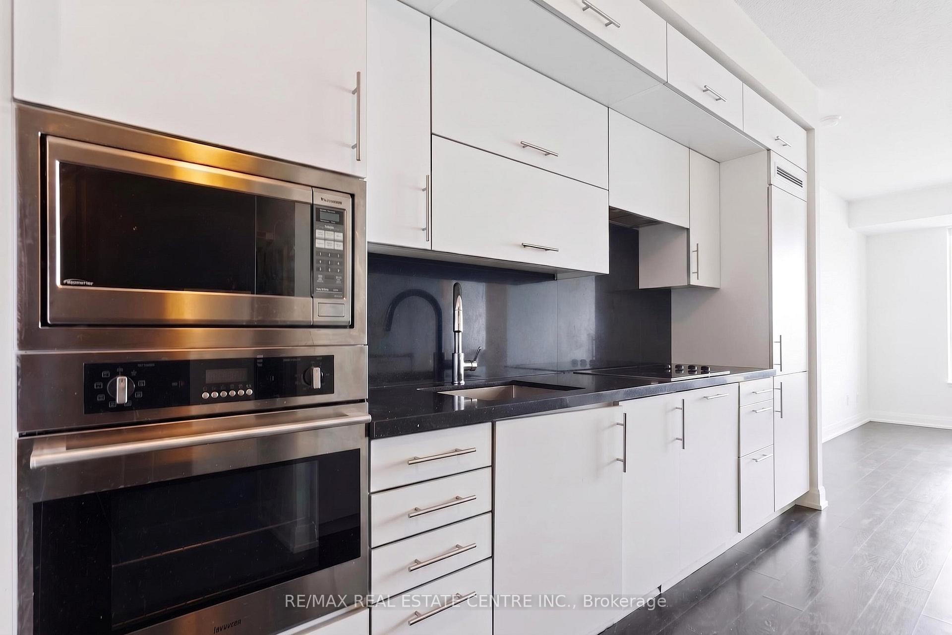 Photo 4 of Unit 4122, 5 Sheppard Avenue E, North York, Willowdale East — HOMEH