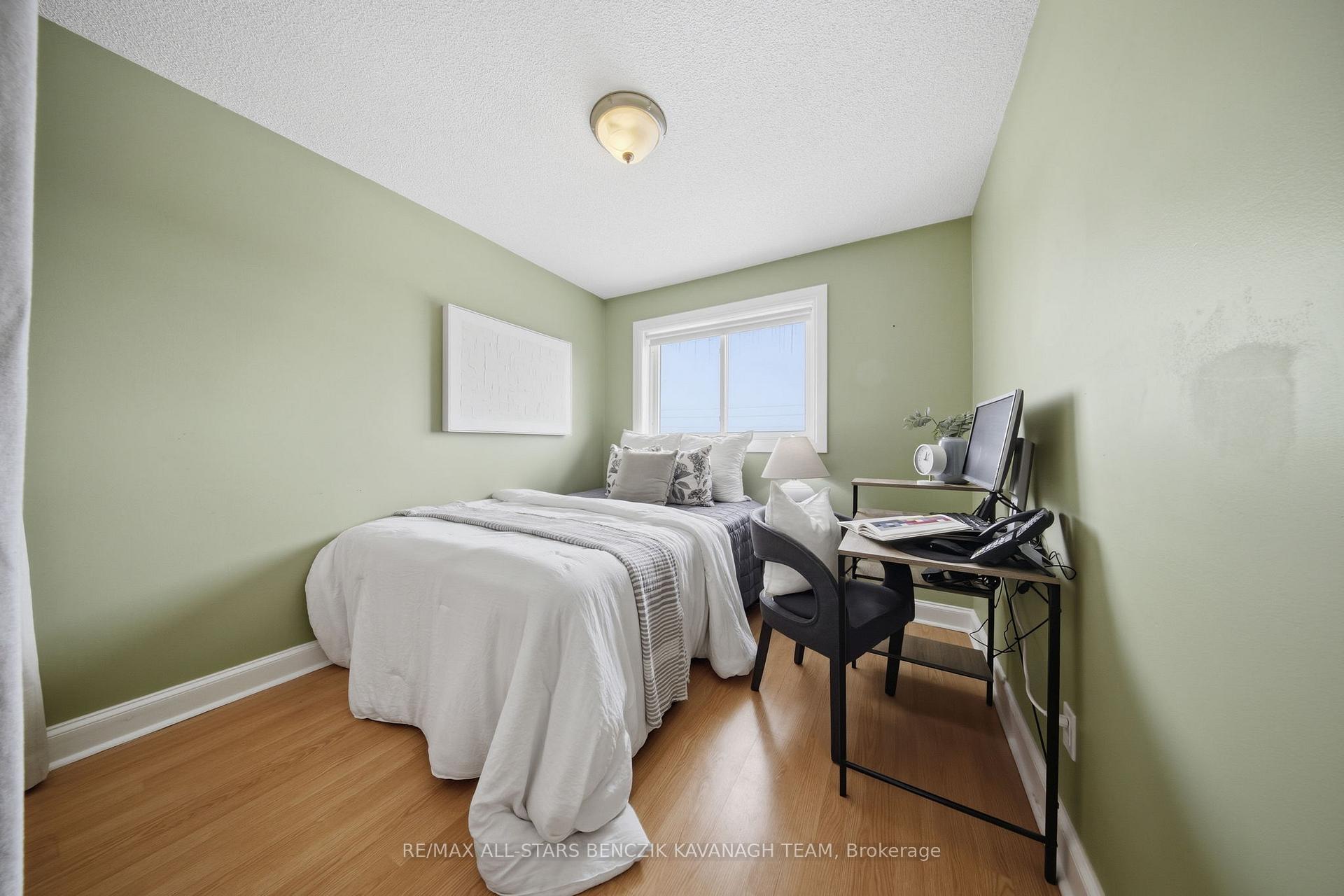 Photo 13 of 103 Lorne Street, Brock, Sunderland — HOMEH