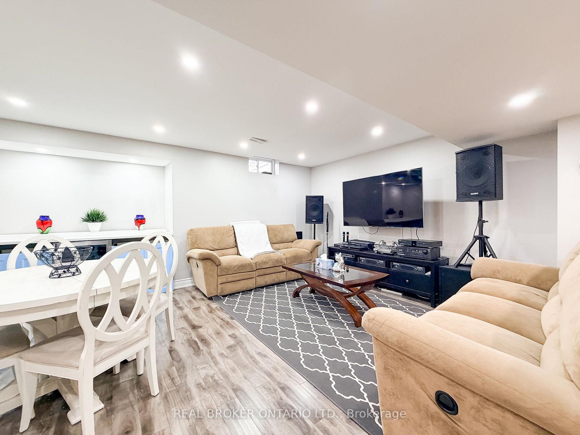 Photo 4 of Unit Basement, 135 Goodwin Crescent, Milton, Ford — HOMEH