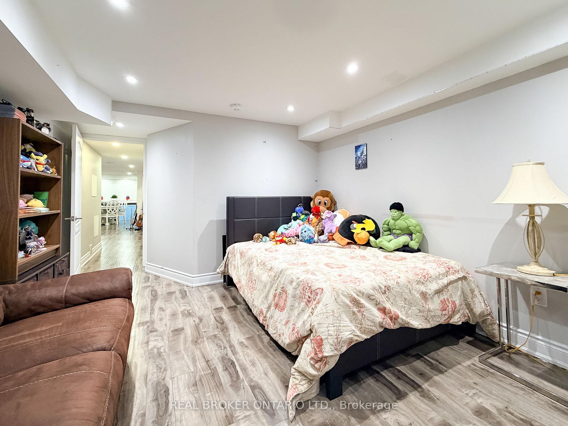 Photo 23 of Unit Basement, 135 Goodwin Crescent, Milton, Ford — HOMEH