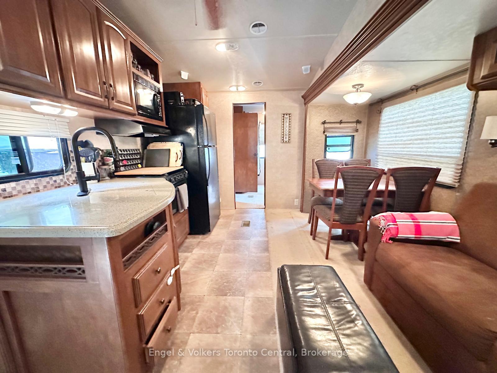 Photo 3 of Unit S 8, 7489 Sideroad 5 E, Wellington North, Rural Wellington North — HOMEH