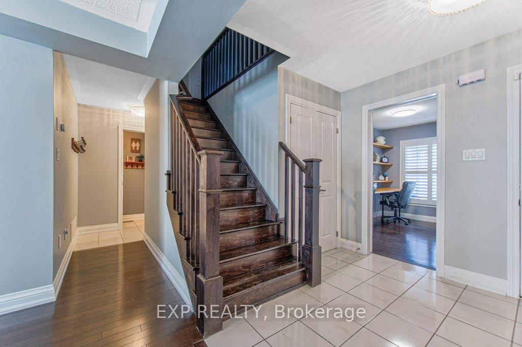 Photo 7 of 76 Ruhl Drive, Milton, Willmott — HOMEH