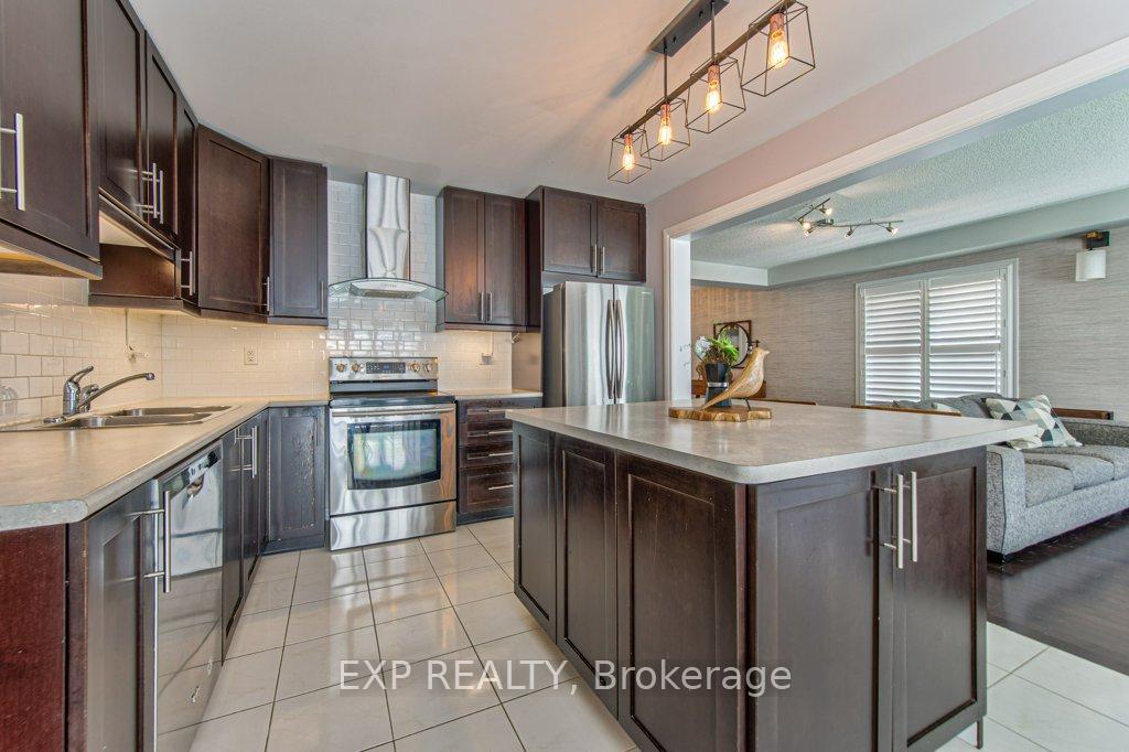 Photo 21 of 76 Ruhl Drive, Milton, Willmott — HOMEH