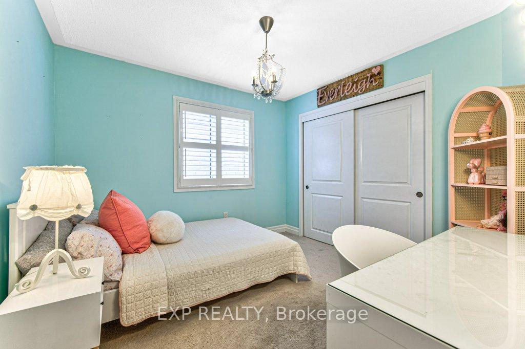 Photo 30 of 76 Ruhl Drive, Milton, Willmott — HOMEH