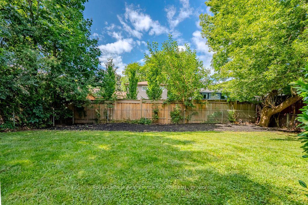 Photo 29 of 668 Maclaren Drive, Burlington, Brant — HOMEH
