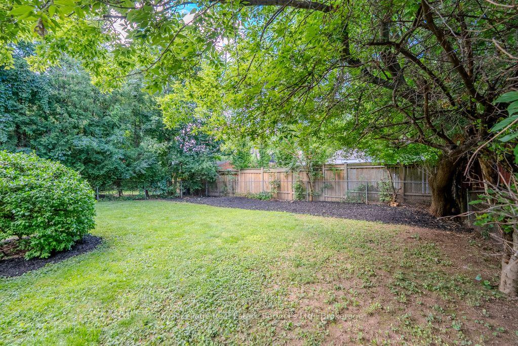 Photo 30 of 668 Maclaren Drive, Burlington, Brant — HOMEH