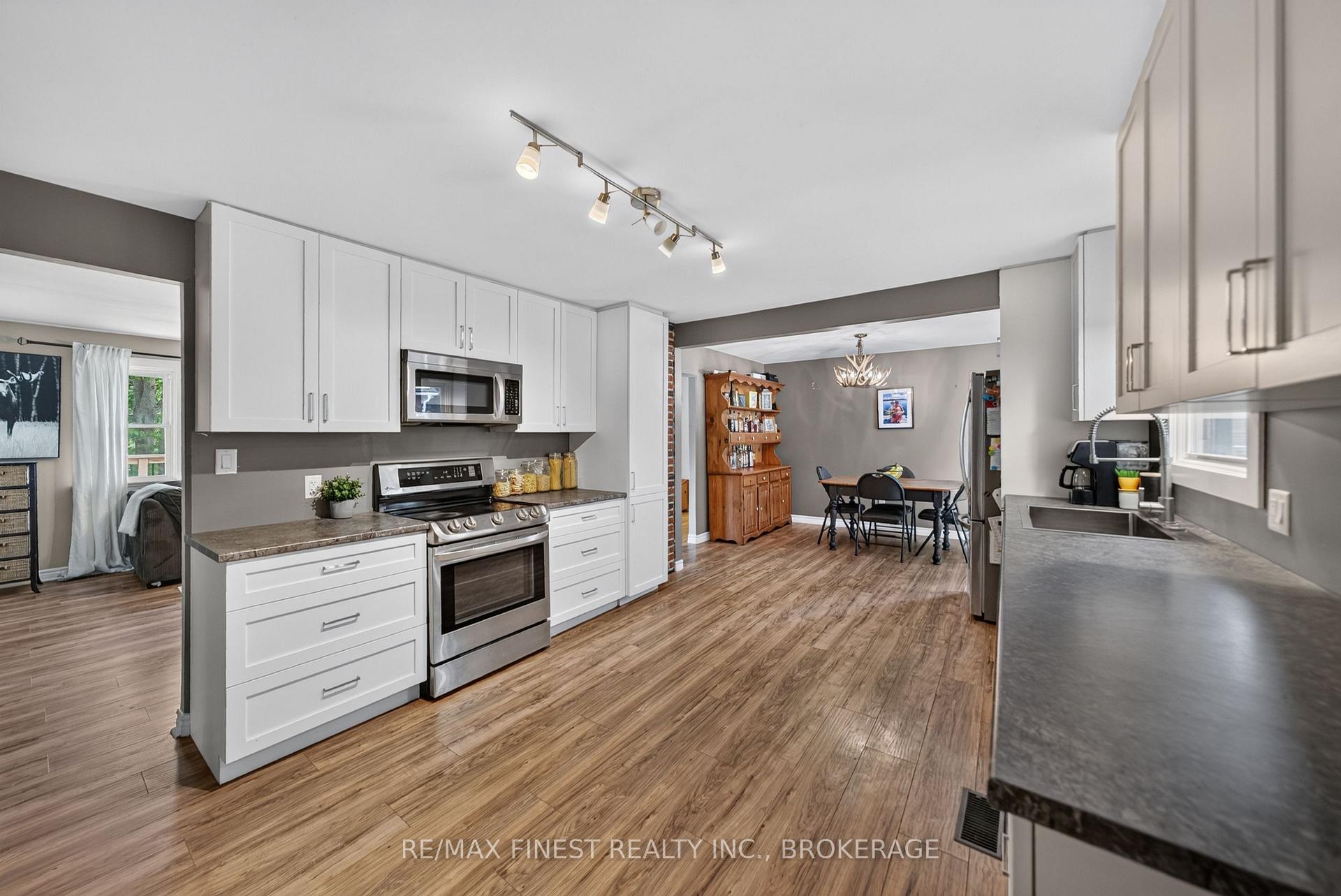 Photo 6 of 6213 Perth Road, Frontenac, Frontenac South — HOMEH