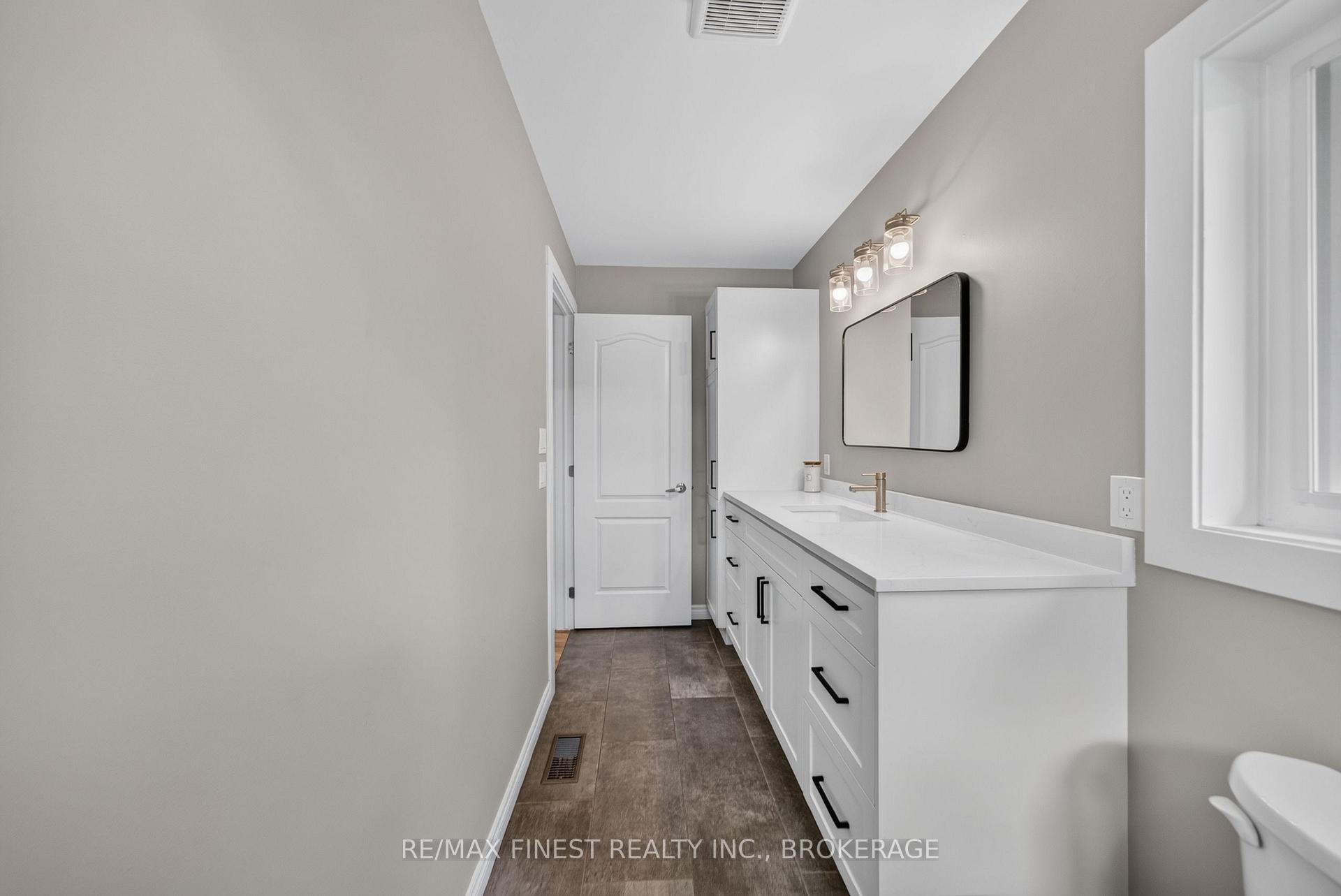 Photo 23 of 6213 Perth Road, Frontenac, Frontenac South — HOMEH