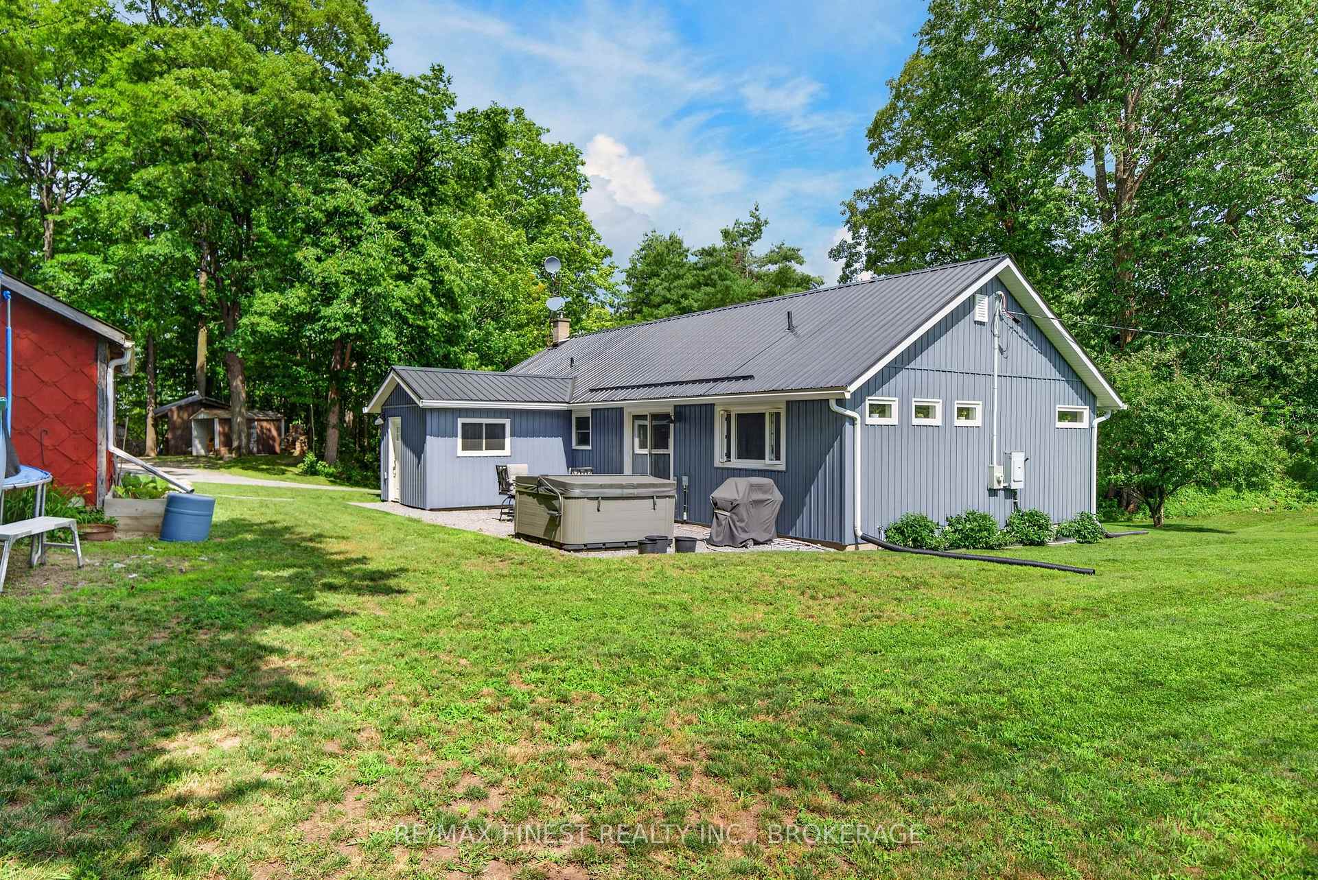 Photo 32 of 6213 Perth Road, Frontenac, Frontenac South — HOMEH