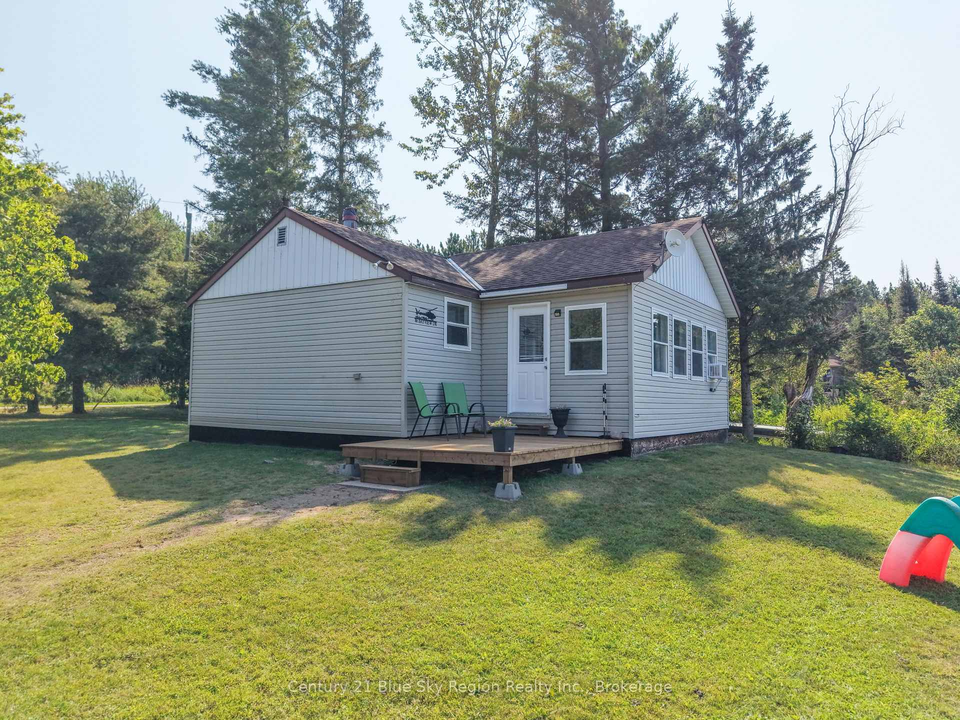 Photo 11 of 86 Bayview Drive, Chisholm — HOMEH