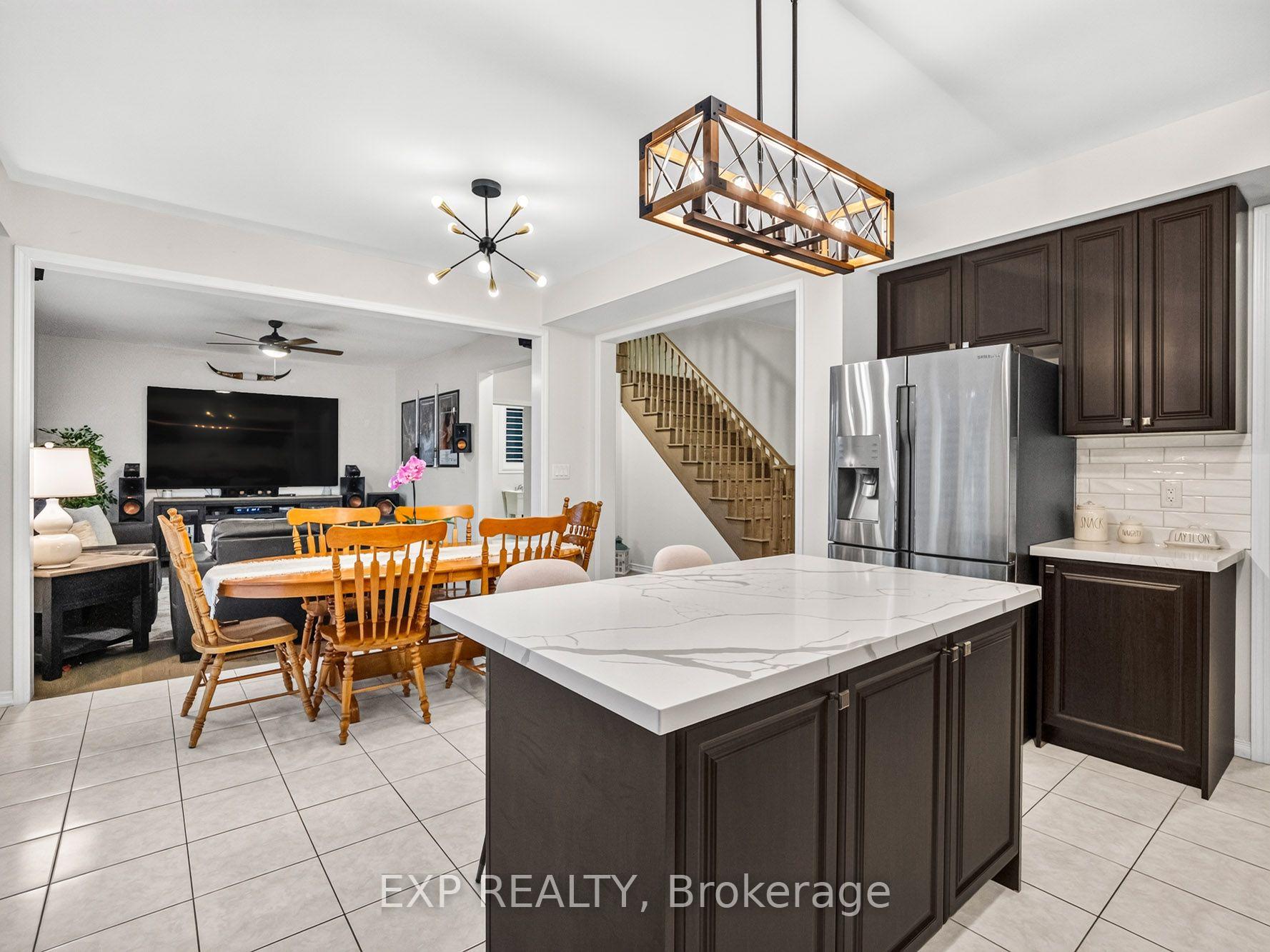 Photo 12 of 62 Esther Crescent, Thorold, Hurricane/Merrittville — HOMEH