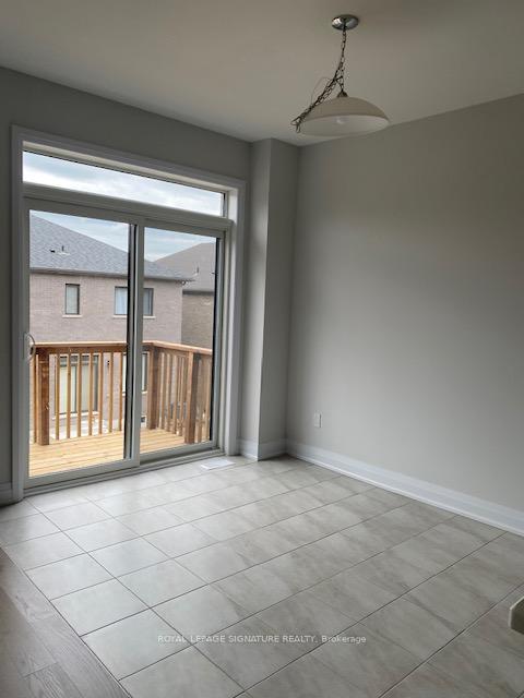 Photo 10 of 24 Periwinkle Road, Springwater, Midhurst — HOMEH
