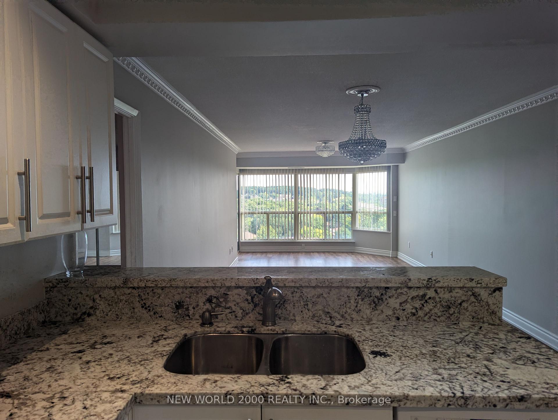Photo 10 of Unit 902, 175 Cedar Avenue, Richmond Hill, Harding — HOMEH
