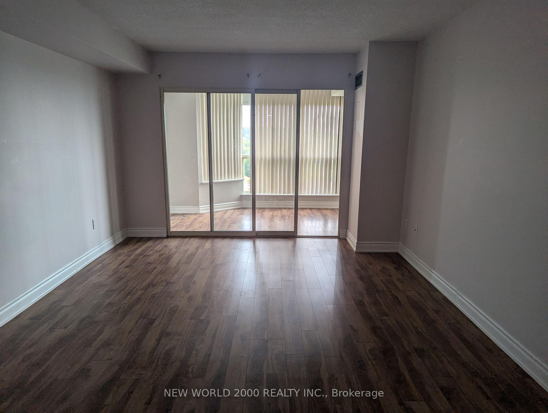 Photo 13 of Unit 902, 175 Cedar Avenue, Richmond Hill, Harding — HOMEH