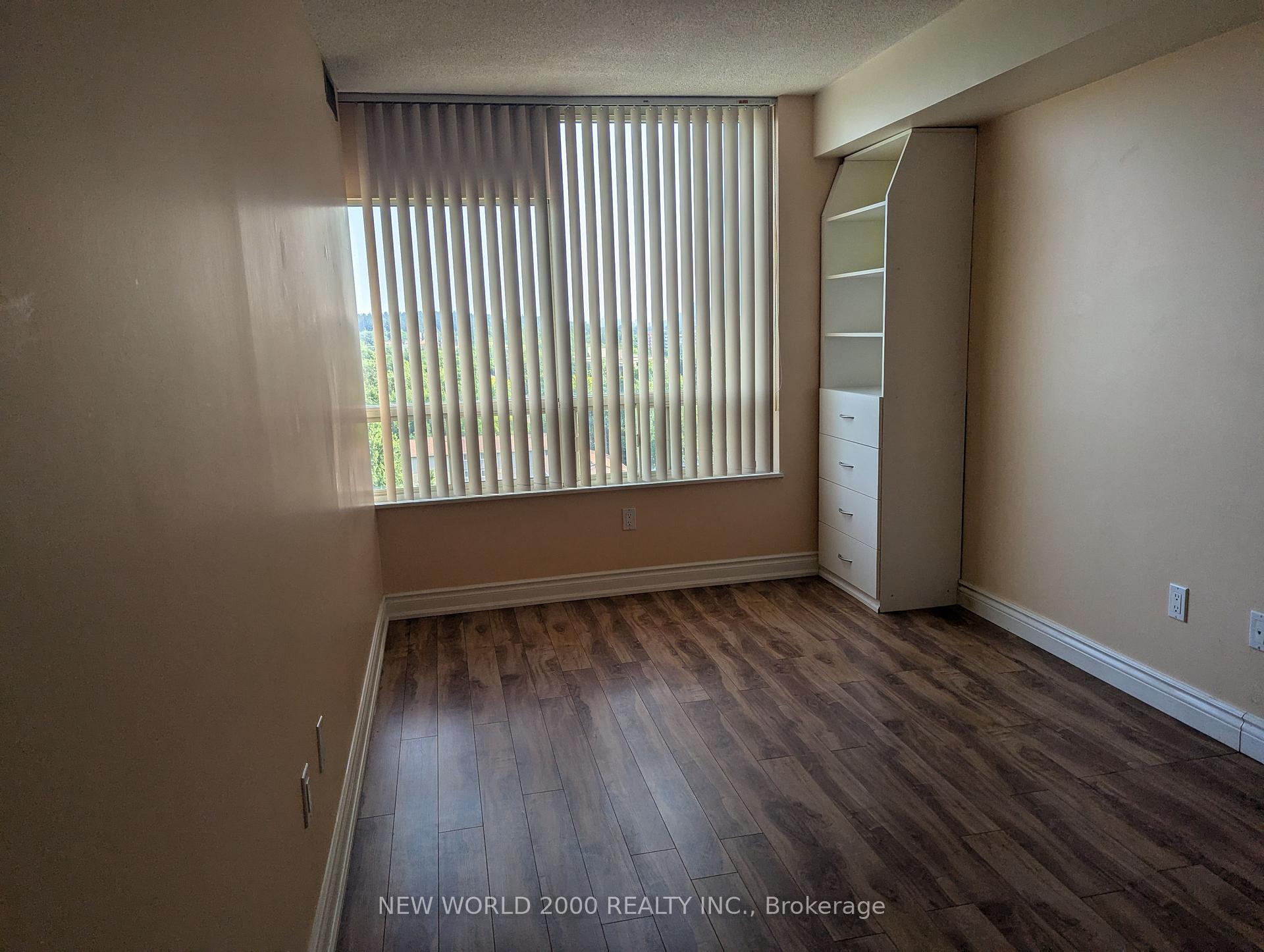Photo 18 of Unit 902, 175 Cedar Avenue, Richmond Hill, Harding — HOMEH