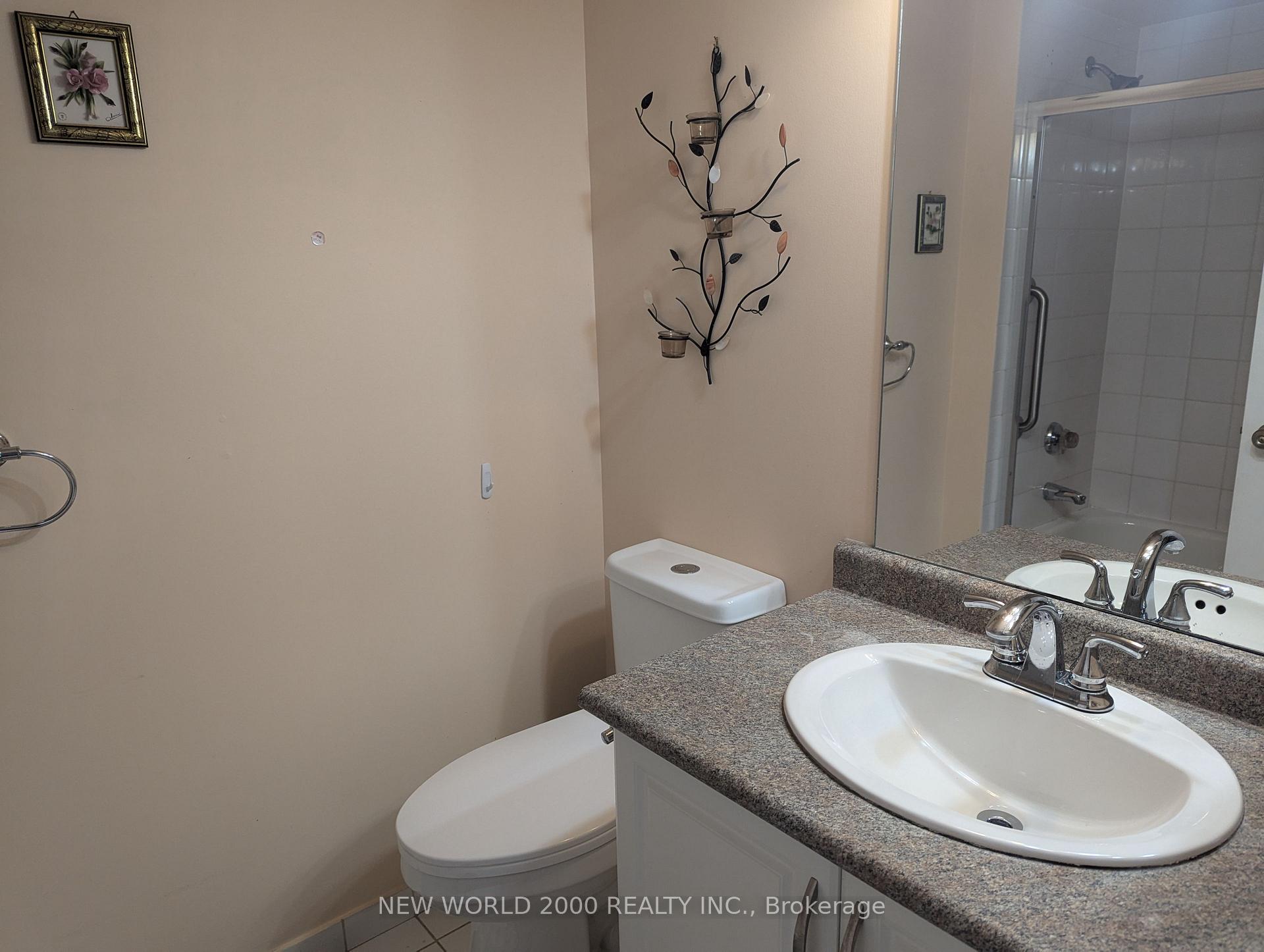 Photo 19 of Unit 902, 175 Cedar Avenue, Richmond Hill, Harding — HOMEH