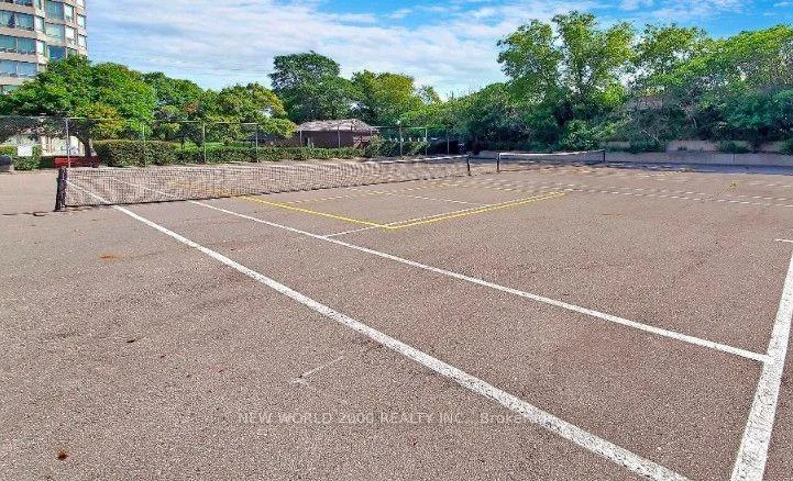 Photo 30 of Unit 902, 175 Cedar Avenue, Richmond Hill, Harding — HOMEH