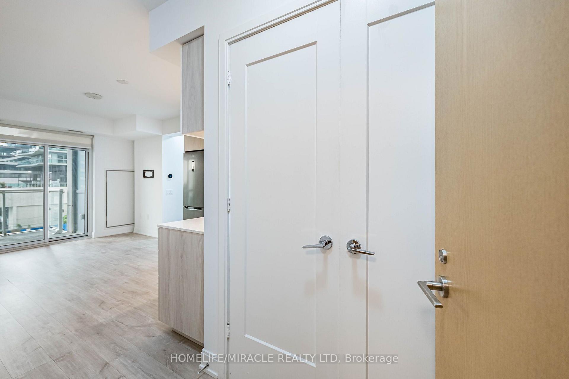 Photo 10 of Unit 303, 65 Annie Craig Drive, Etobicoke, Mimico — HOMEH