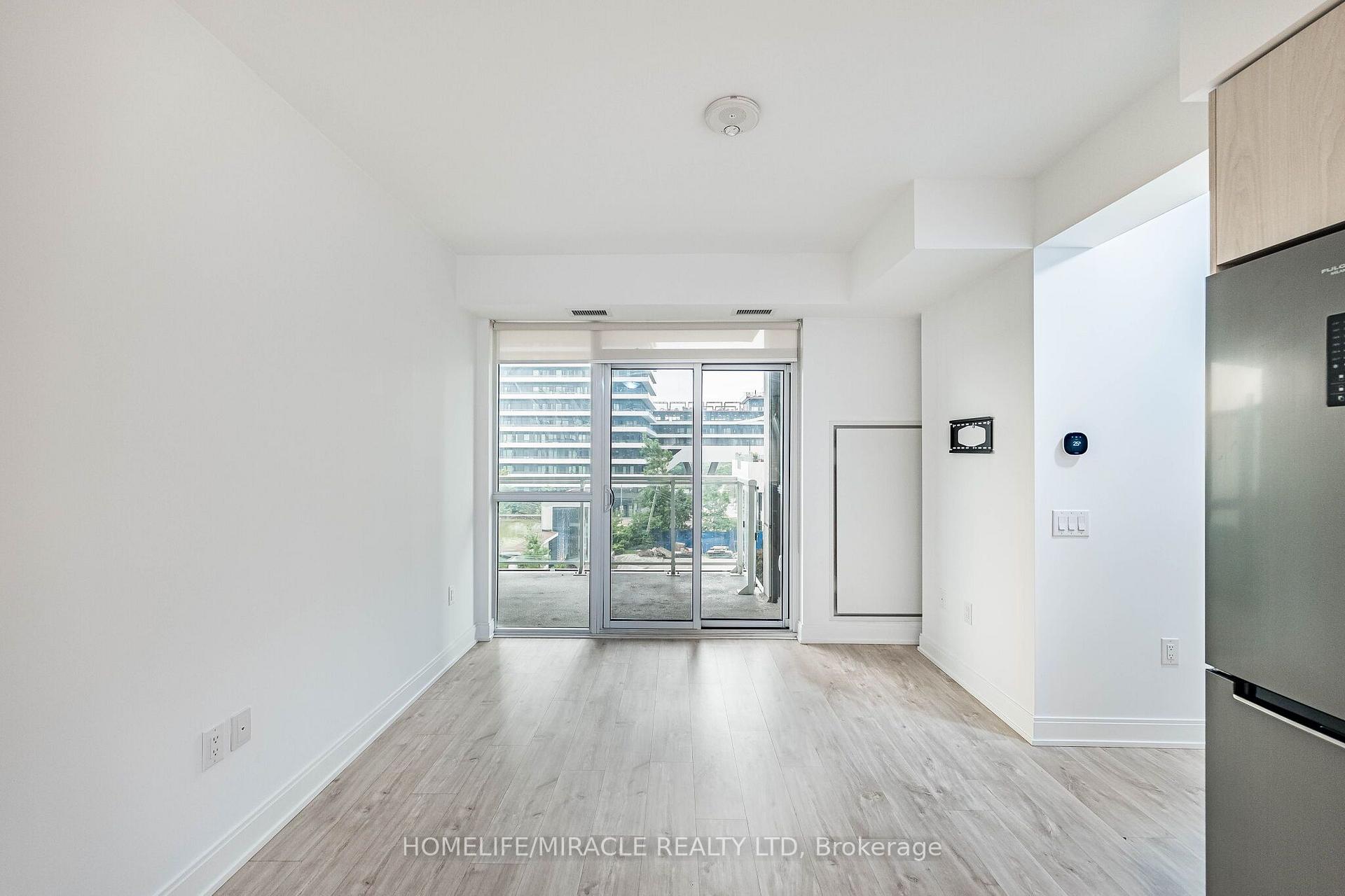 Photo 12 of Unit 303, 65 Annie Craig Drive, Etobicoke, Mimico — HOMEH