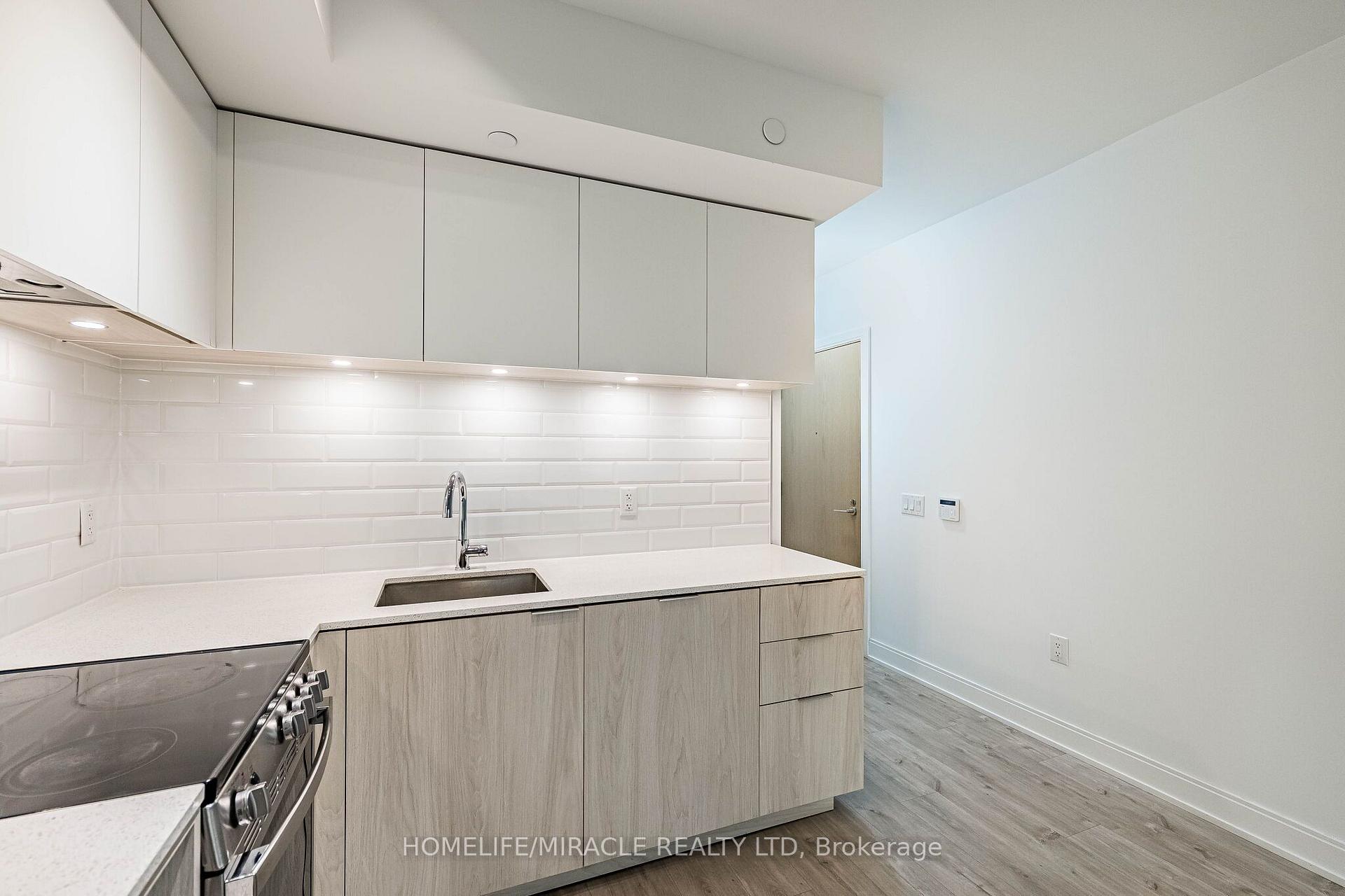 Photo 22 of Unit 303, 65 Annie Craig Drive, Etobicoke, Mimico — HOMEH