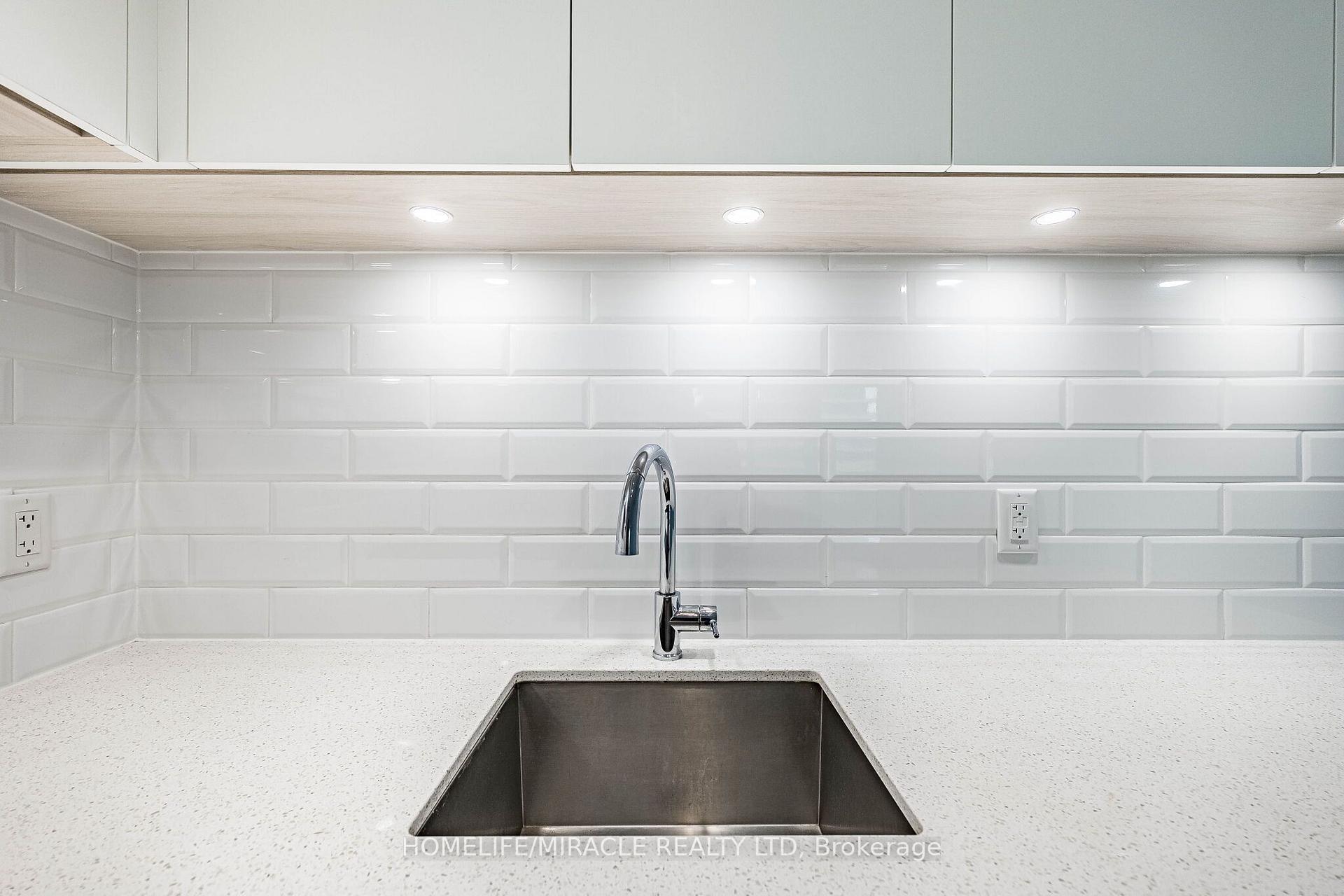 Photo 24 of Unit 303, 65 Annie Craig Drive, Etobicoke, Mimico — HOMEH