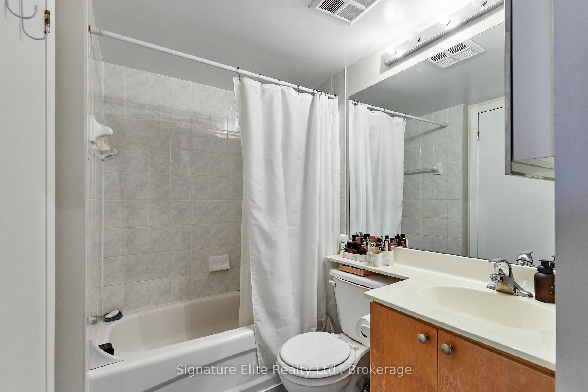 Photo 16 of Unit 204, 1029 King Street W, Toronto, Niagara — HOMEH