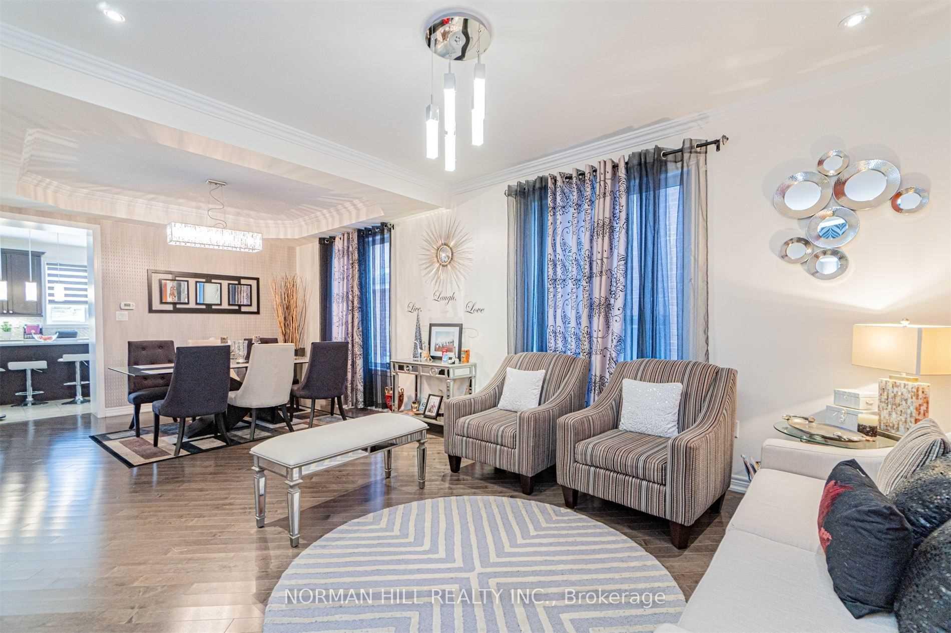Photo 6 of 24 Rampart Drive, Brampton, Vales of Castlemore North — HOMEH