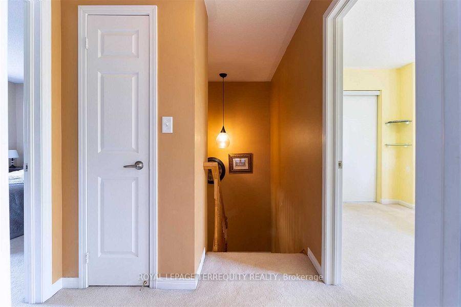 Photo 22 of 2458 Baintree Crescent, Oakville, West Oak Trails — HOMEH