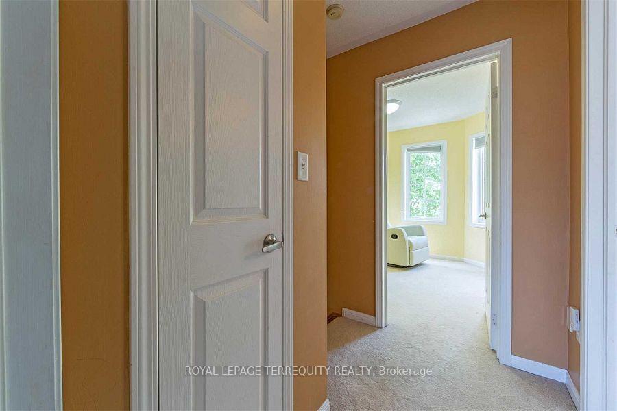 Photo 24 of 2458 Baintree Crescent, Oakville, West Oak Trails — HOMEH