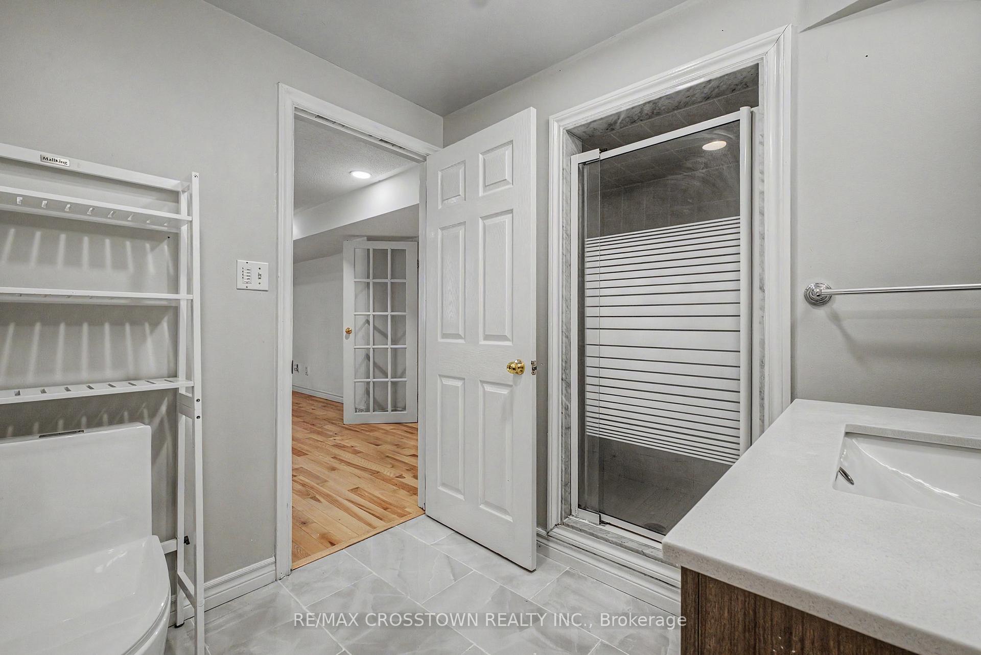 Photo 33 of 31 Logan Court, Barrie, Holly — HOMEH