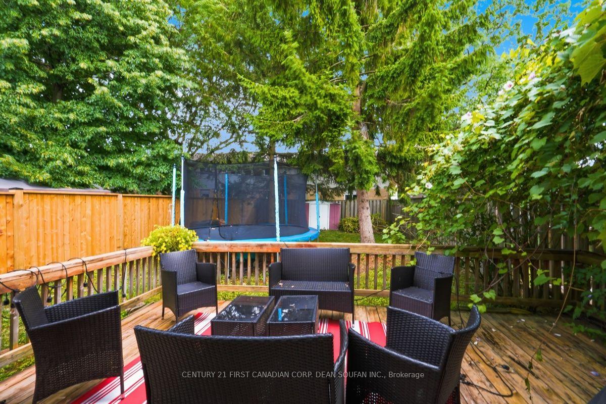 Photo 36 of 33 Ashley Crescent, London, South X — HOMEH