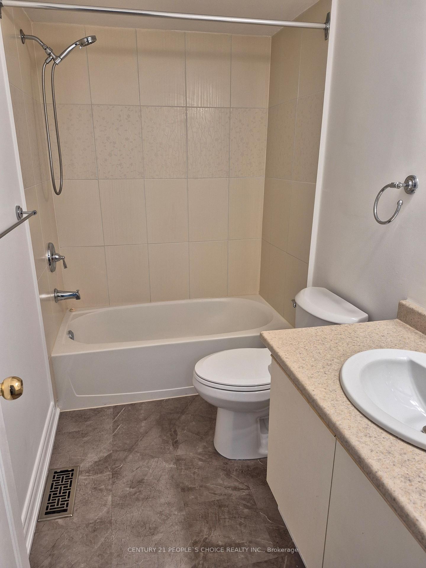 Photo 15 of Unit 111, 1050 Bristol Road W, Mississauga, East Credit — HOMEH