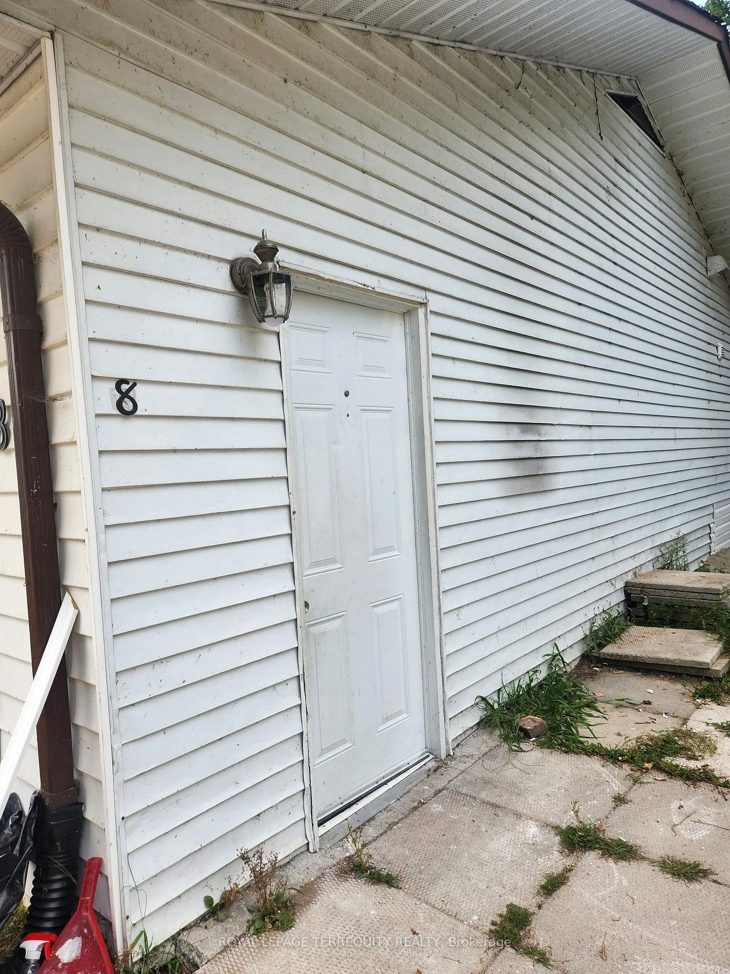 Photo 7 of Unit 8, 550 Lakeshore Drive, North Bay, Ferris — HOMEH