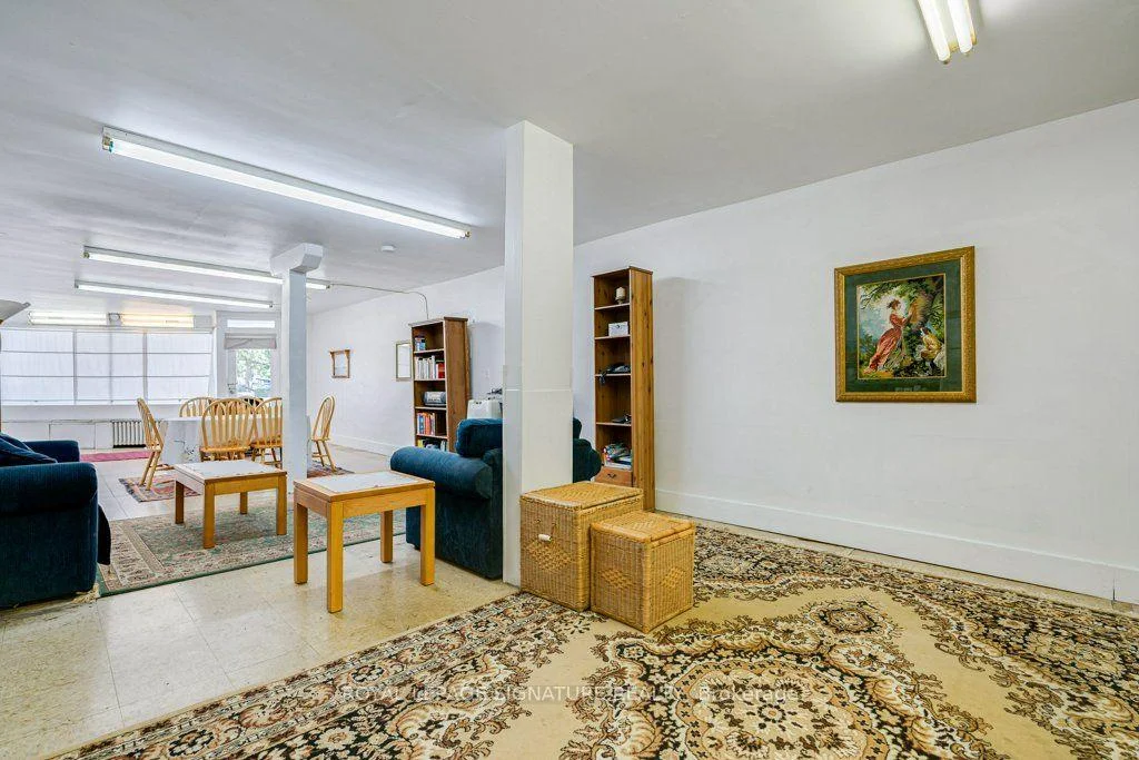 Photo 5 of 724 Vaughan Road, Toronto, Oakwood Village — HOMEH