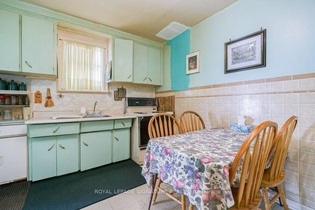 Photo 7 of 724 Vaughan Road, Toronto, Oakwood Village — HOMEH